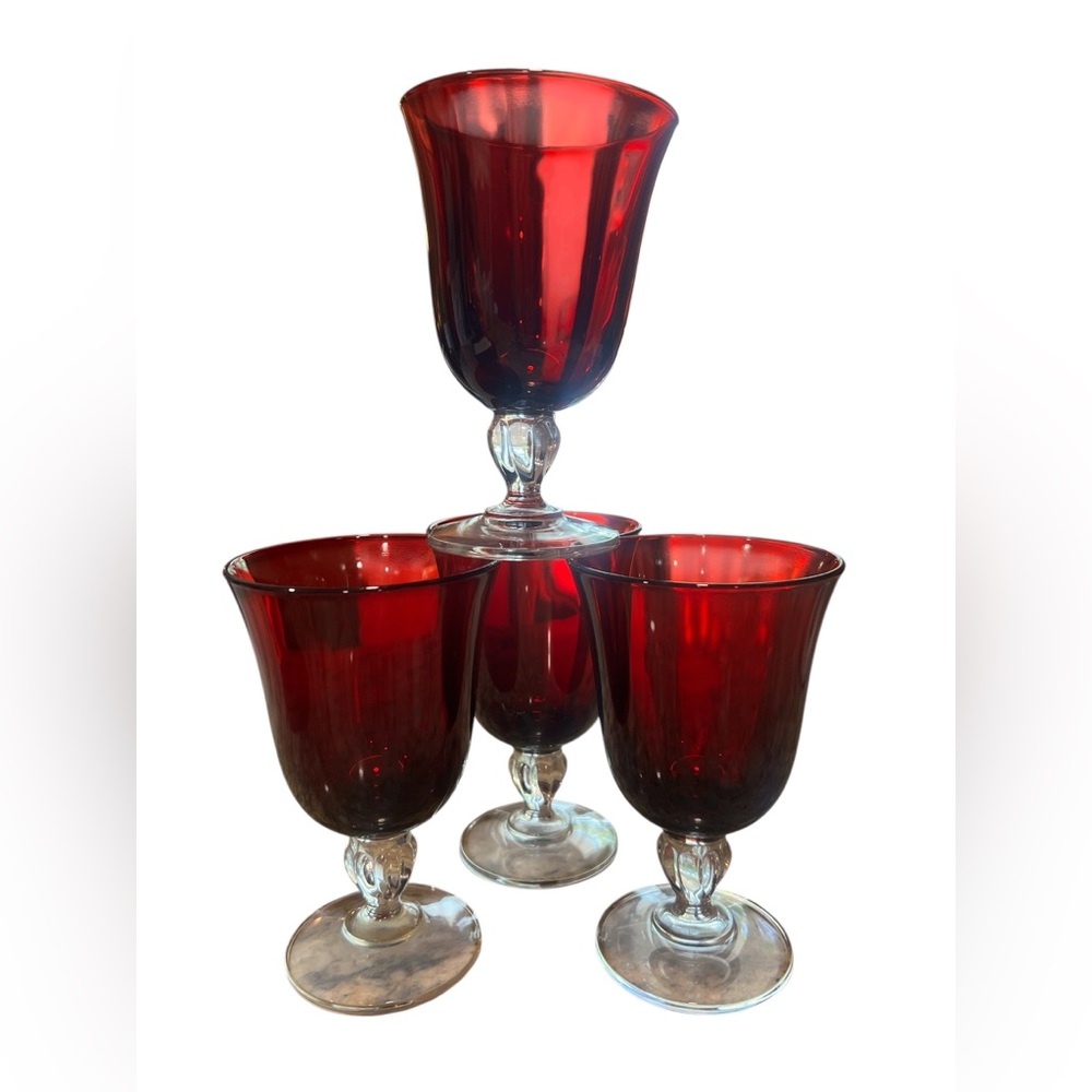 Cristal D'Arques-Durand Ruby Red Water Goblets
Vintage Glassware. Set-4